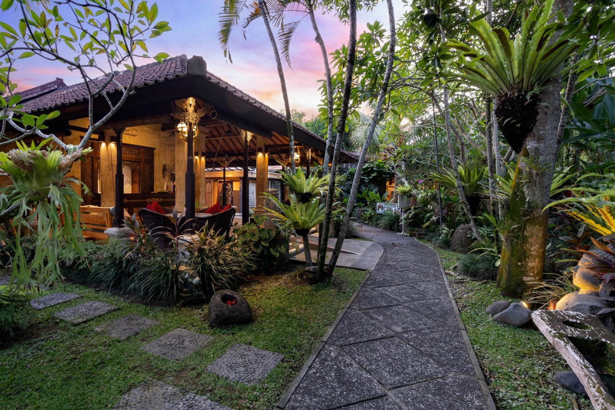 Svarga Bebek Villas อูบุด ภายนอก รูปภาพ